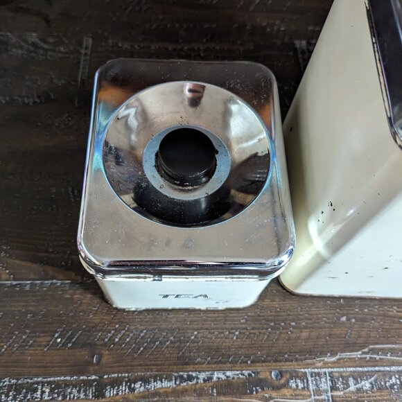 Vintage 1950s Rustic Farmhouse Canister Set of 3 Queen Line by AR Lite MCM - Picture 7 of 13